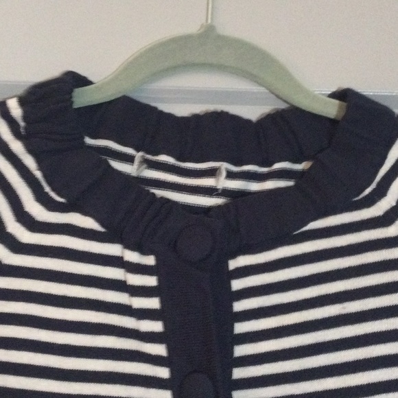 Pr of retro cardigan sweaters - Picture 9 of 10